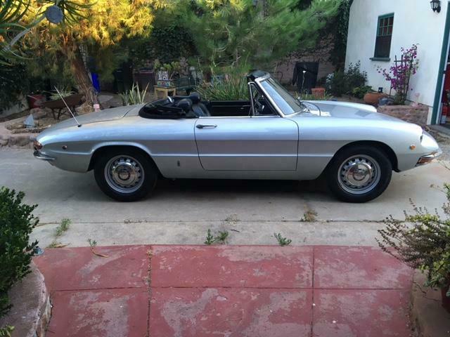Very nice rust free Southern California example. 1969 Alfa Romeo Spider