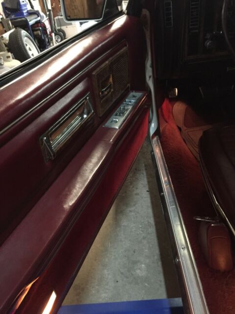 1982 Buick Riviera Convertible - photo 8