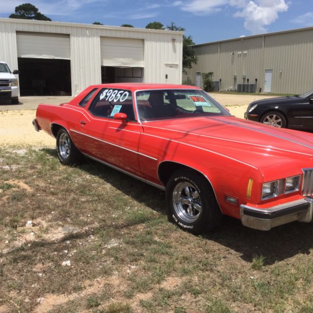 1977 Pontiac Grand Prix Red Cloth - photo 2