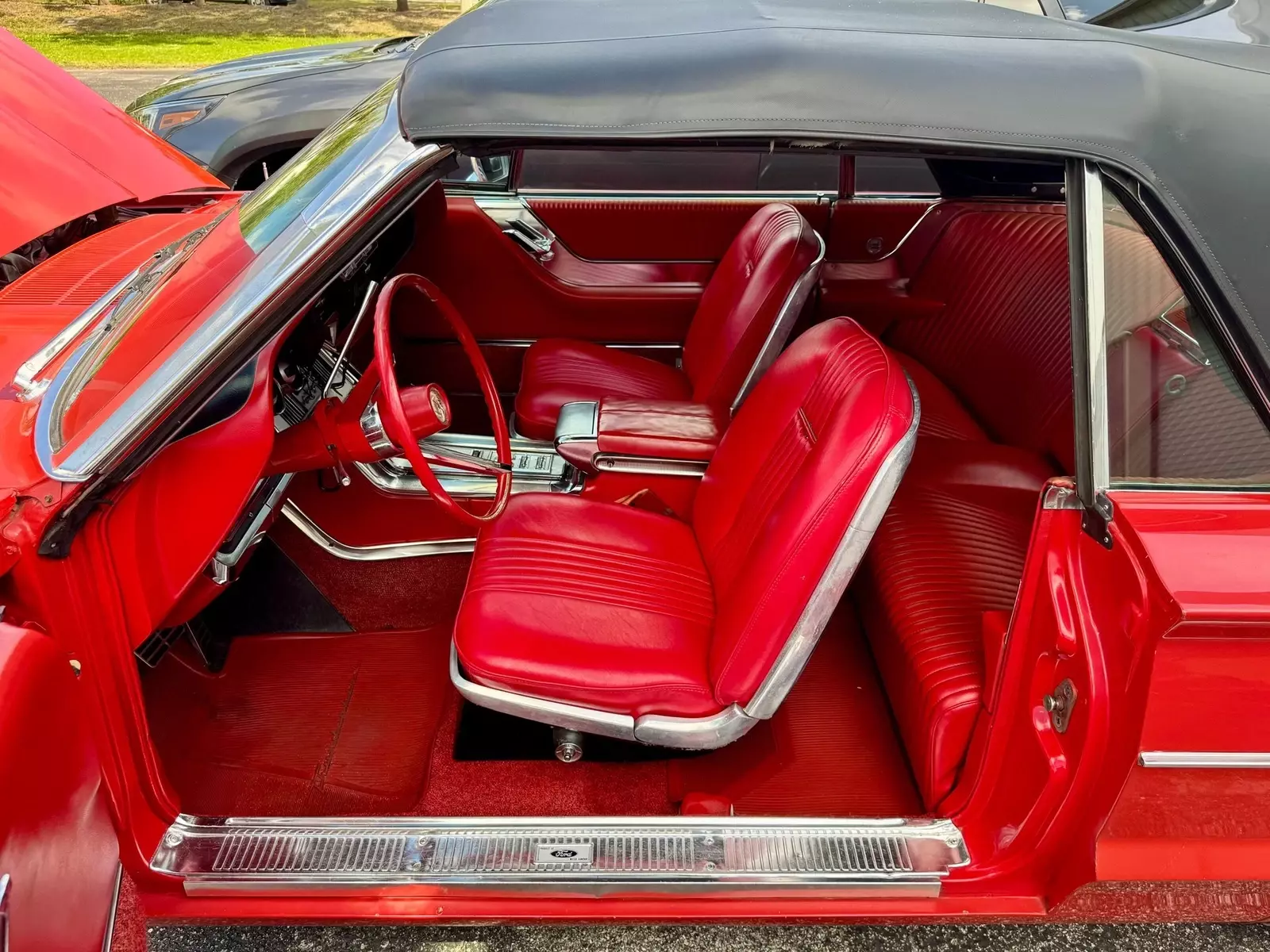 1964 Ford Thunderbird Convertible - photo 4