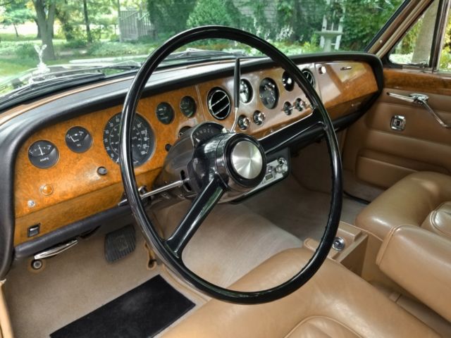1967 Rolls-Royce Silver Shadow - 4 door saloon - photo 13