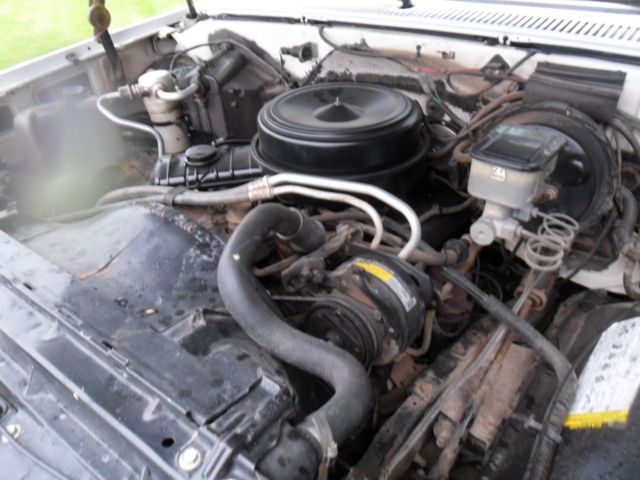 1985 Chevrolet Silverado 1500 - photo 3