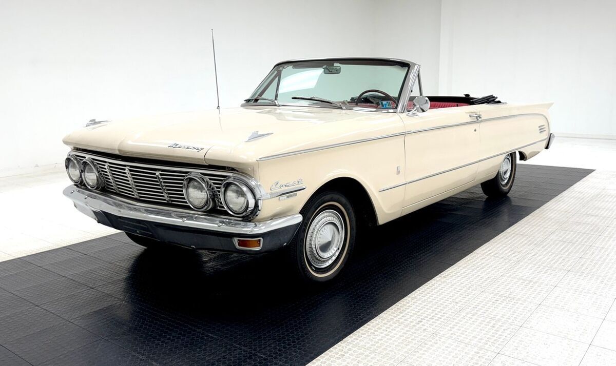 1963 Mercury Comet Convertible - photo 2