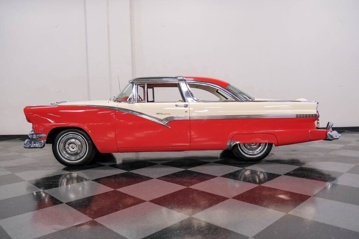 1956 Ford Fairlane Crown Victoria - photo 3