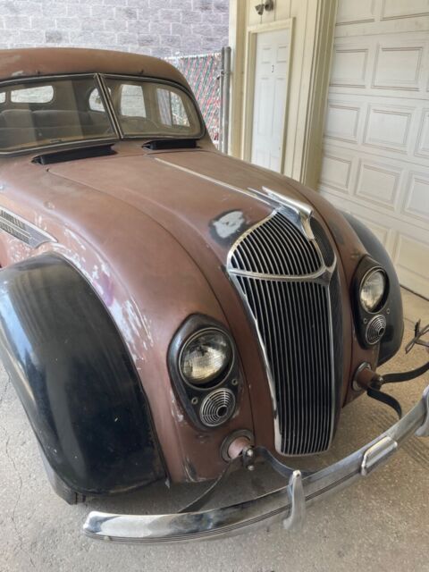 1936 Chrysler Airflow - photo 2