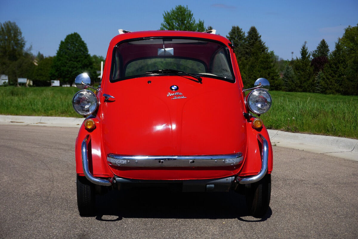 1957 BMW Isetta 300 Deluxe - photo 10