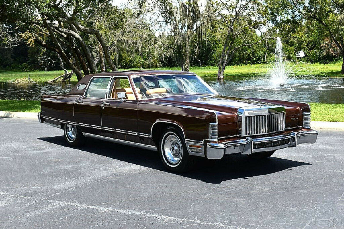 1975 Lincoln Continental 460ci, Auto, A/C, Factory Sunroof - photo 3