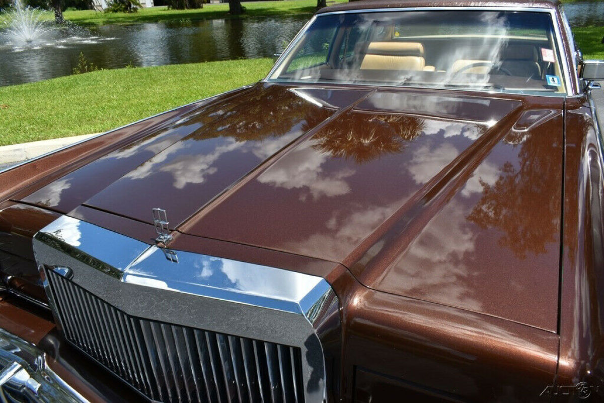 1975 Lincoln Continental 460ci, Auto, A/C, Factory Sunroof - photo 6