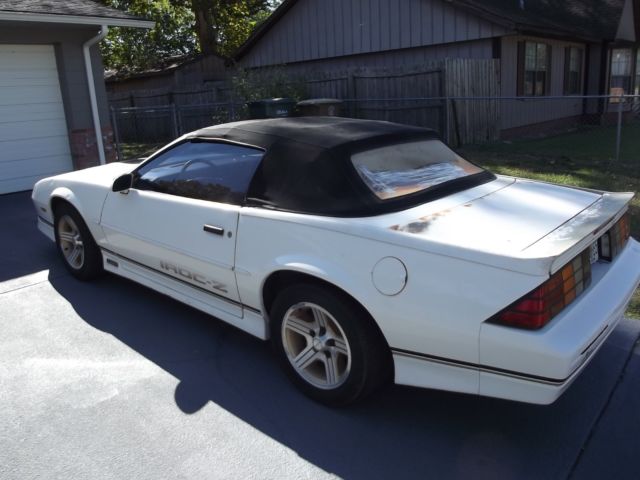 1990 Chevrolet Camaro IROC - photo 7