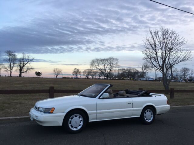VERY RARE 1992 INFINITI M30 CONVERTIBLE - 71K MILES - ONE OWNER 1992 Infiniti M30