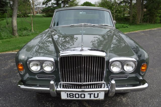 1967 Rolls-Royce Silver Shadow - Bentley T 4 door sedan - photo 4