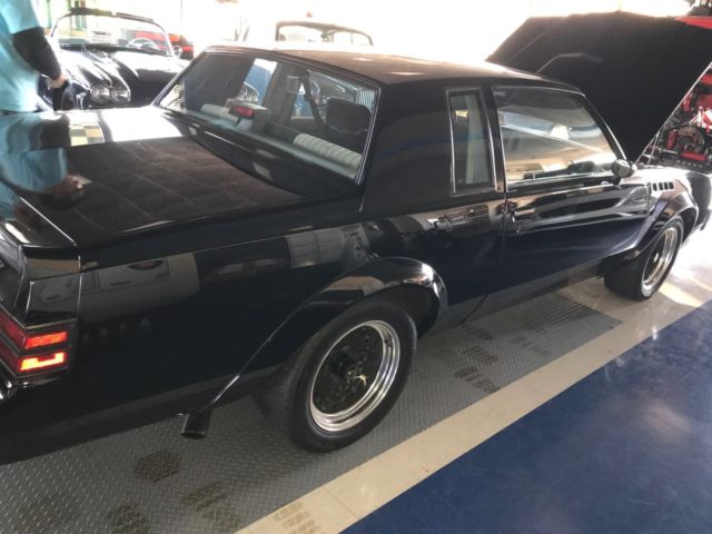 1987 Buick Grand National GNX - photo 3