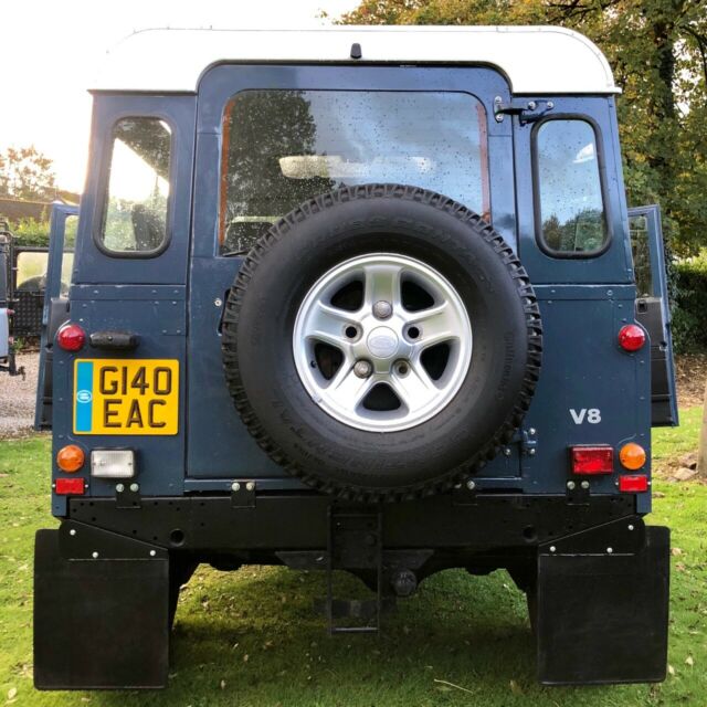 1990 Land Rover Defender 3.5L V8 County SW - photo 4