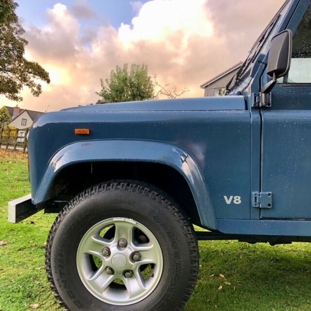 1990 Land Rover Defender 3.5L V8 County SW - photo 5