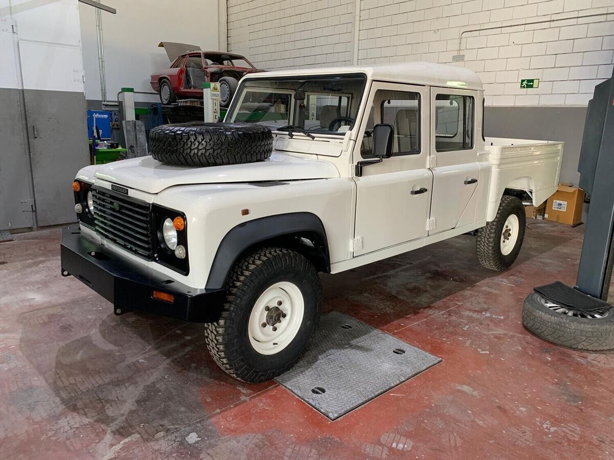 1993 Land Rover Defender - photo 2