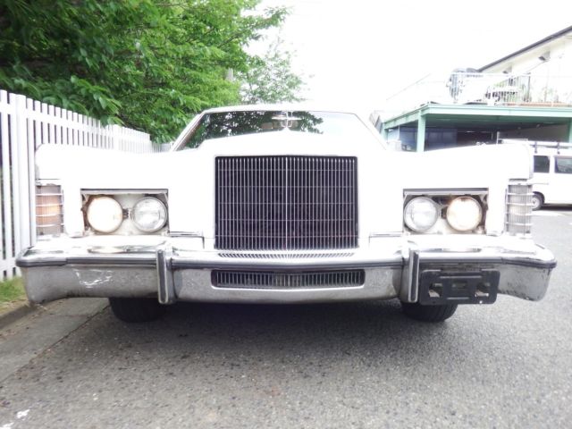 1974 Lincoln Continental Town Car - photo 2