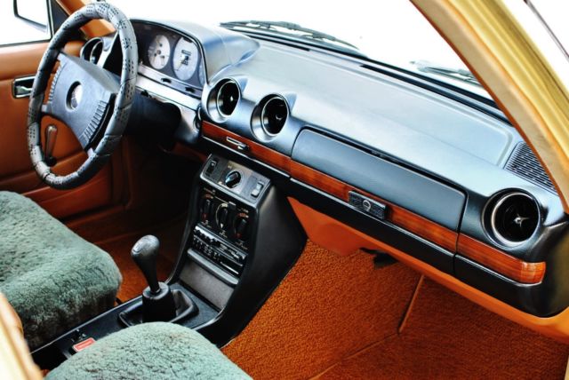 1978 Mercedes-Benz 200-Series 240D Great Driver A/C Diesel 4-Speed - photo 7