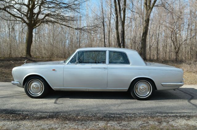 1967 Rolls-Royce Silver Shadow - James Young - photo 11