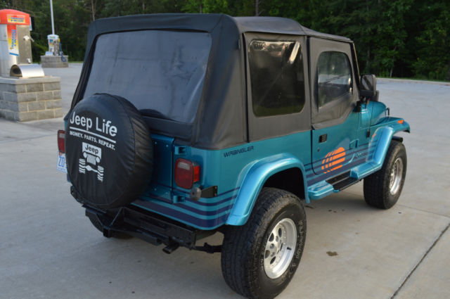 1991 Jeep Wrangler Islander YJ Edition - photo 8