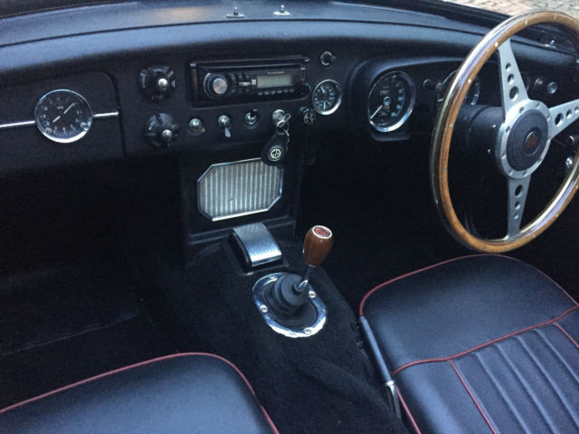 1966 MG MGB - photo 8