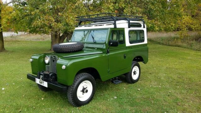 1963 Land Rover Defender Santana - photo 2
