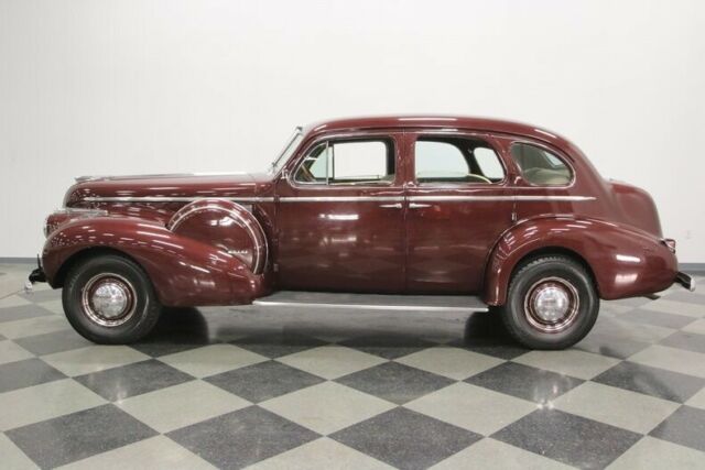 1940 Buick Series 80 Limited Formal Sedan - photo 8