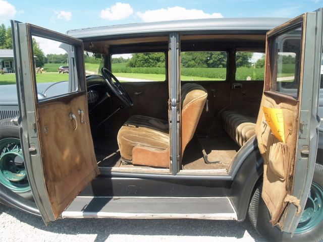1931 Buick Model 62 Sedan - photo 4
