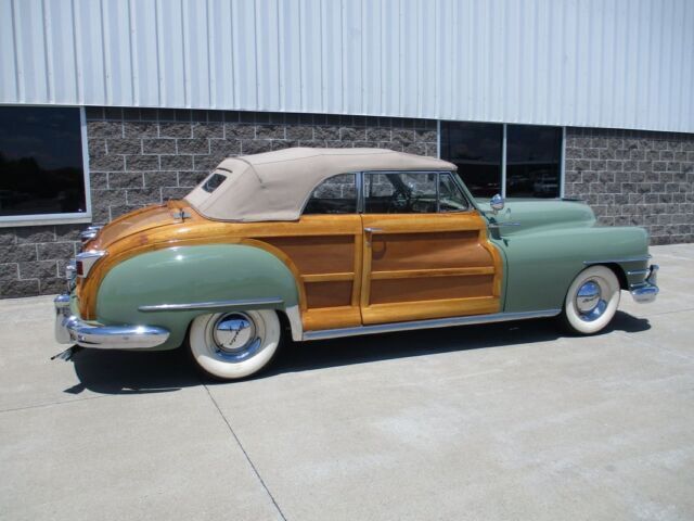 1947 Chrysler Town & Country Convertible - photo 7