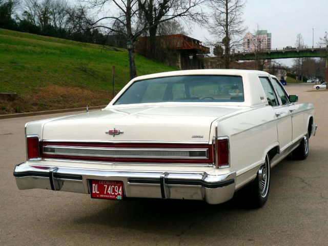 1979 Lincoln Continental - photo 6