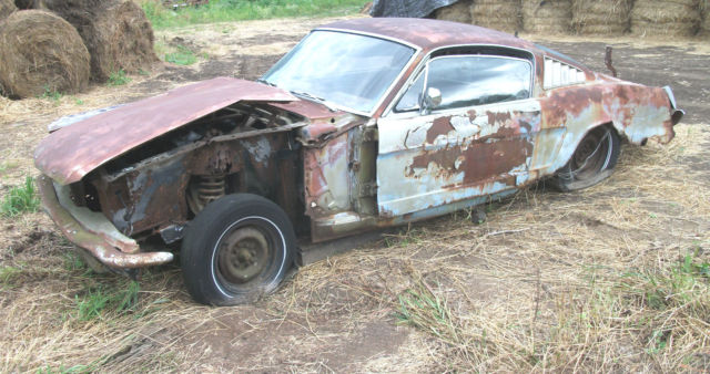 1965 Ford Mustang - photo 3