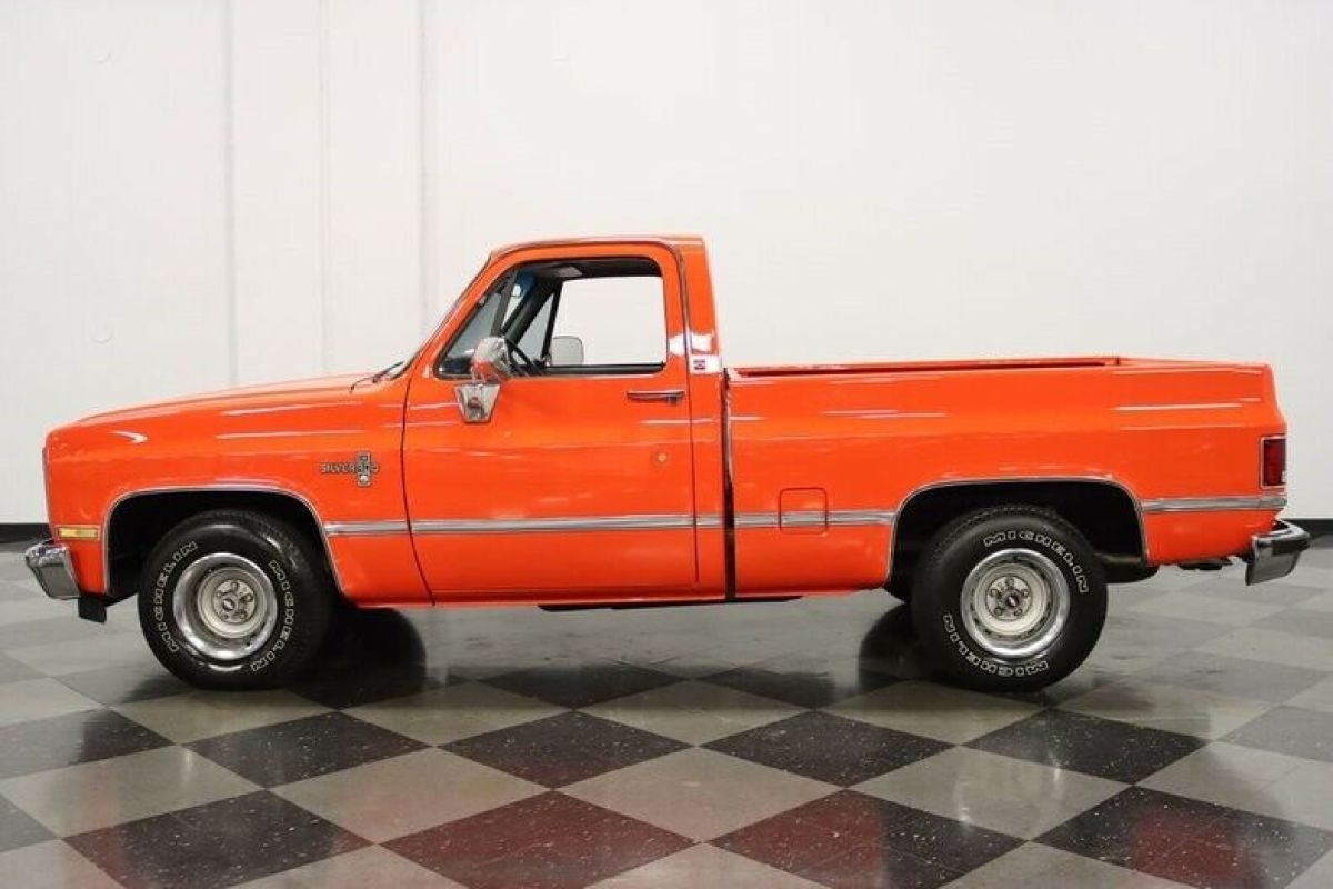 1987 Chevrolet C-10 Silverado - photo 8