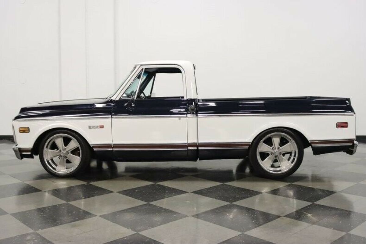 1972 Chevrolet C-10 Cheyenne Restomod - photo 8