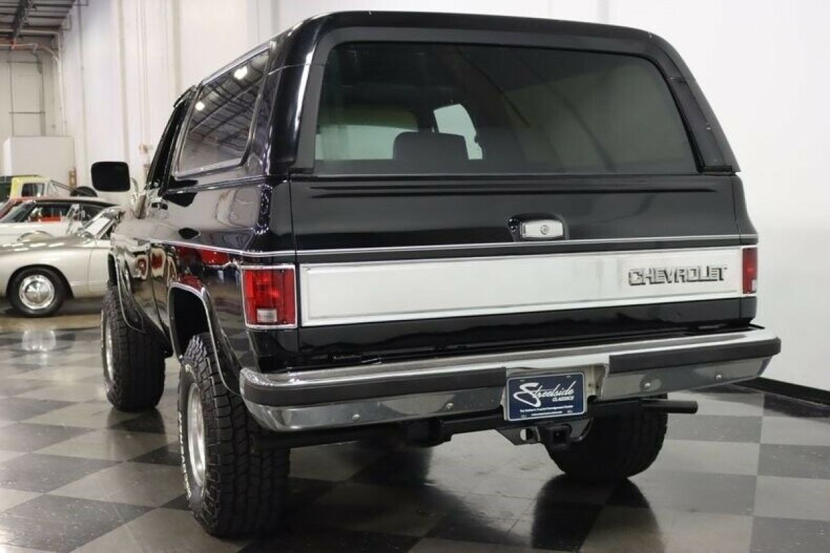 1984 Chevrolet Blazer 4x4 - photo 11