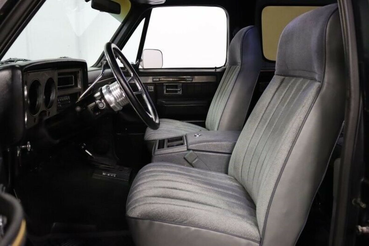 1984 Chevrolet Blazer 4x4 - photo 5