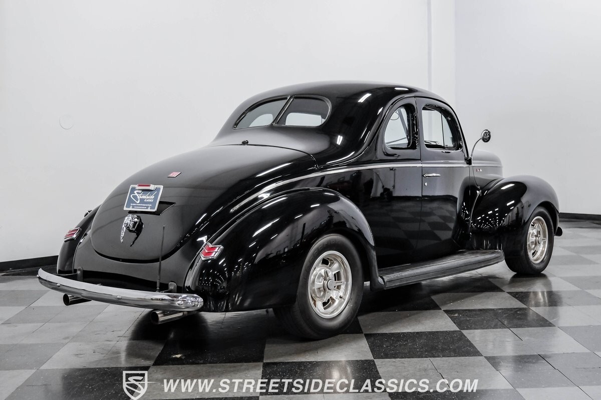 1940 Ford 5-Window Coupe Streetrod - photo 12