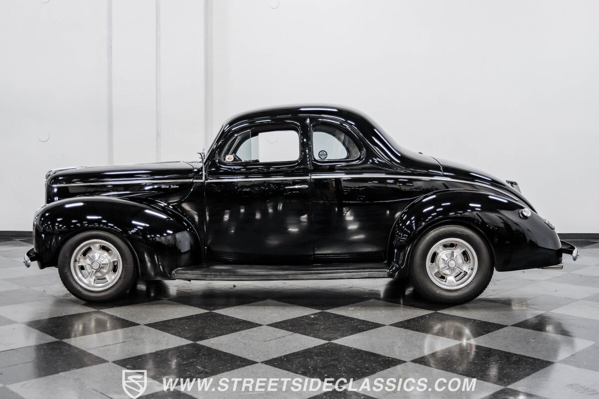 1940 Ford 5-Window Coupe Streetrod - photo 3
