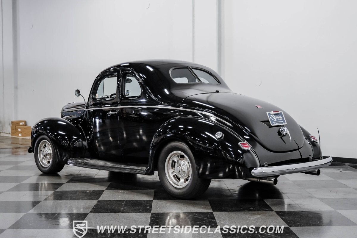 1940 Ford 5-Window Coupe Streetrod - photo 9
