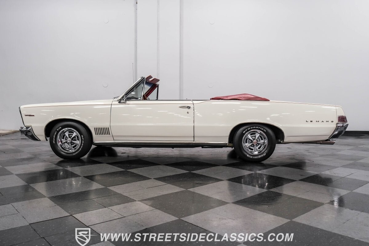 1965 Pontiac Le Mans Convertible - photo 3