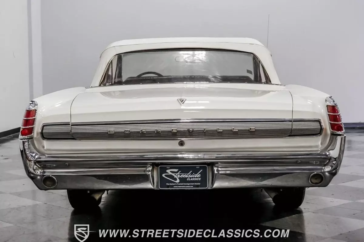 1963 Pontiac Bonneville Convertible - photo 10