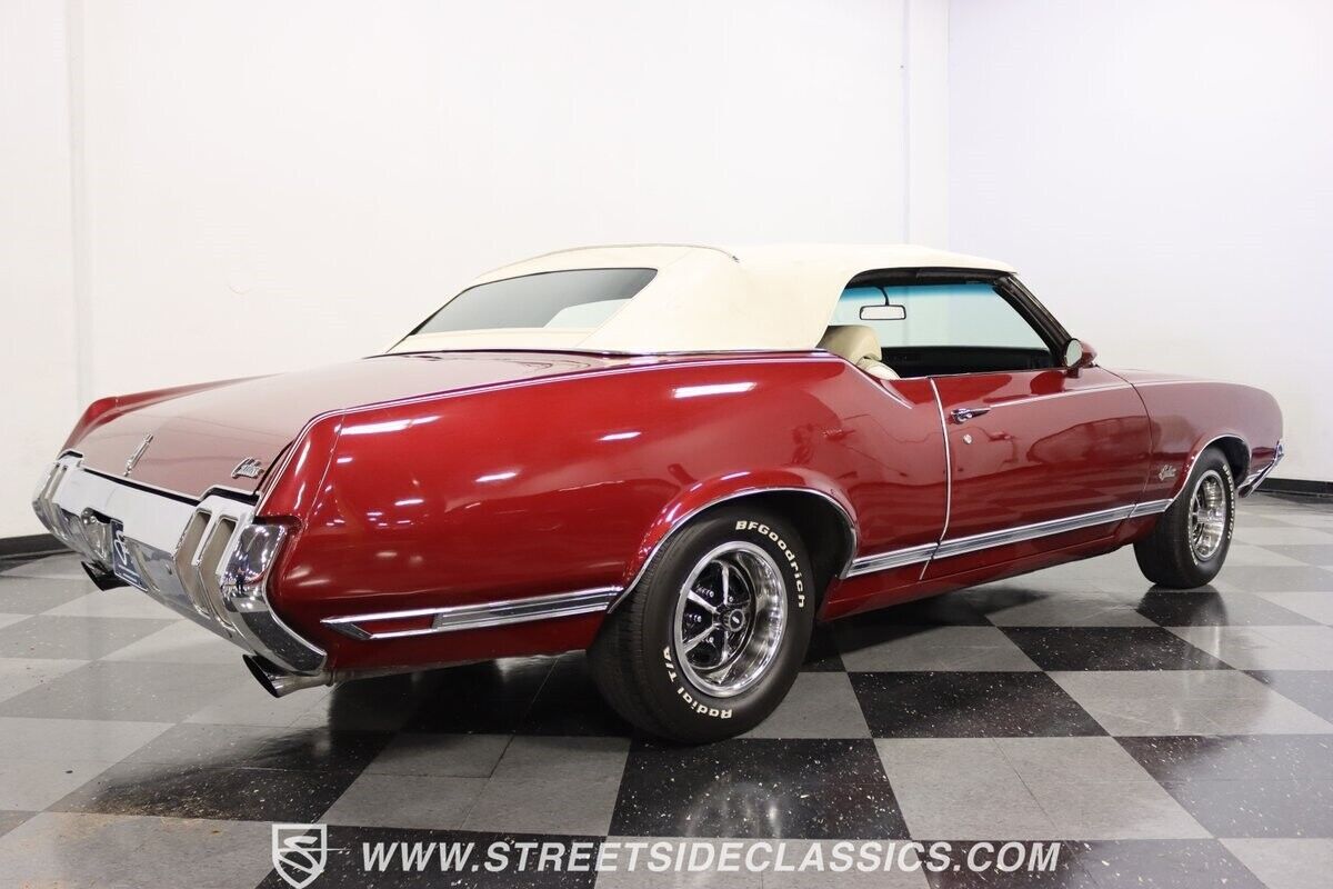 1970 Oldsmobile Cutlass Supreme Convertible - photo 12