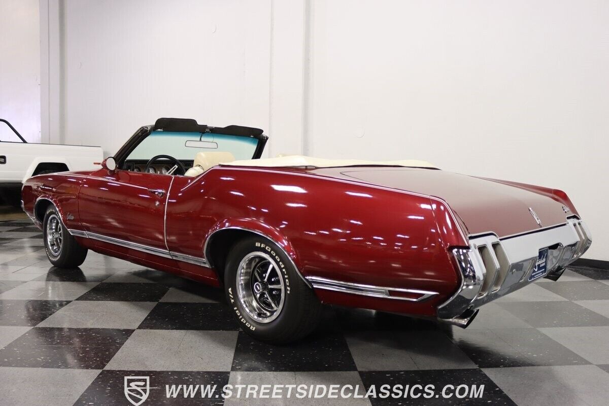 1970 Oldsmobile Cutlass Supreme Convertible - photo 7