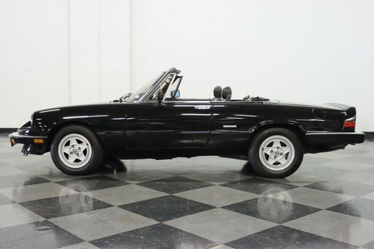 1986 Alfa Romeo Spider - photo 8