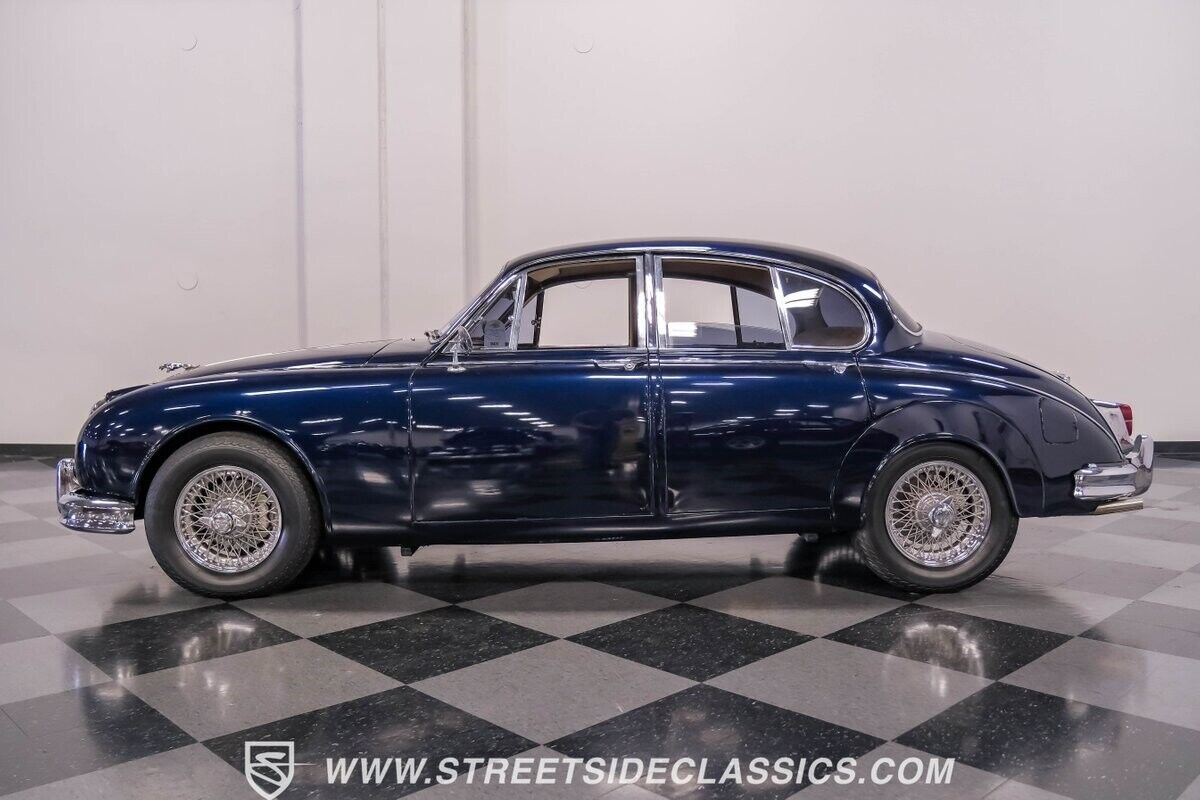 1962 Jaguar Mark II 3.8 Saloon - photo 3