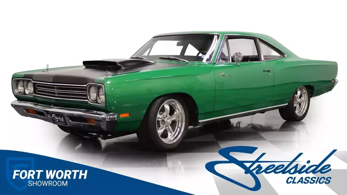 Very Sharp Mopar! 440 Big Block, Auto w/ Shift Kit, PS, Wilwood Disc Brakes, Hot 1969 Plymouth Road Runner