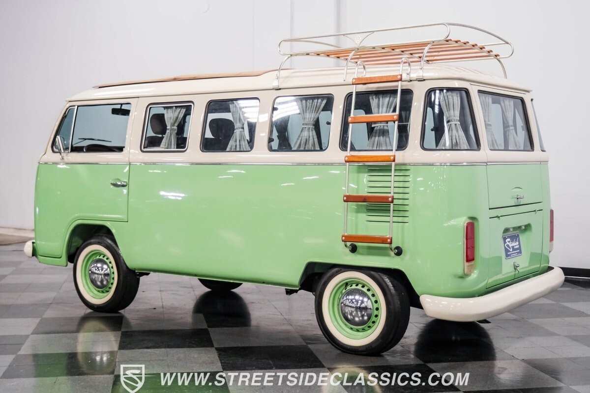 1994 Volkswagen Bus/Vanagon 13 Window Deluxe Bus - photo 8