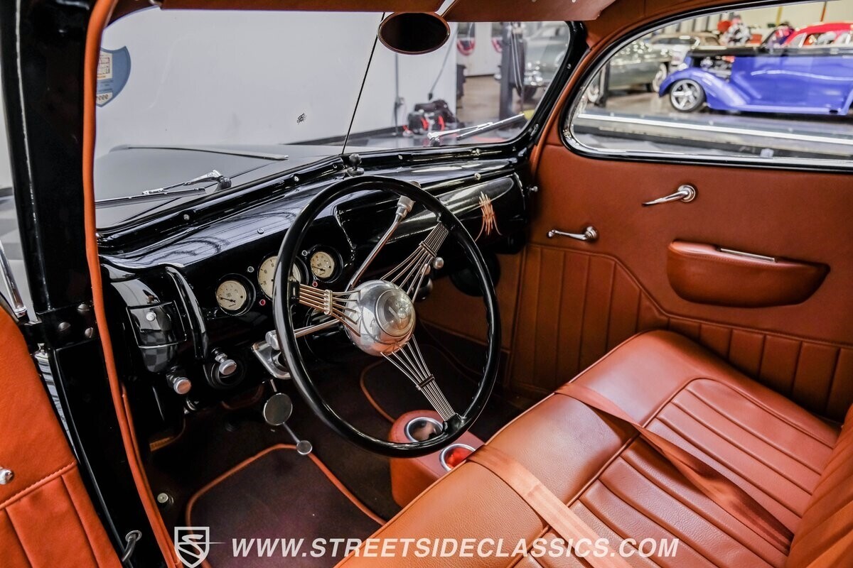 1940 Ford Tudor Sedan Streetrod - photo 5