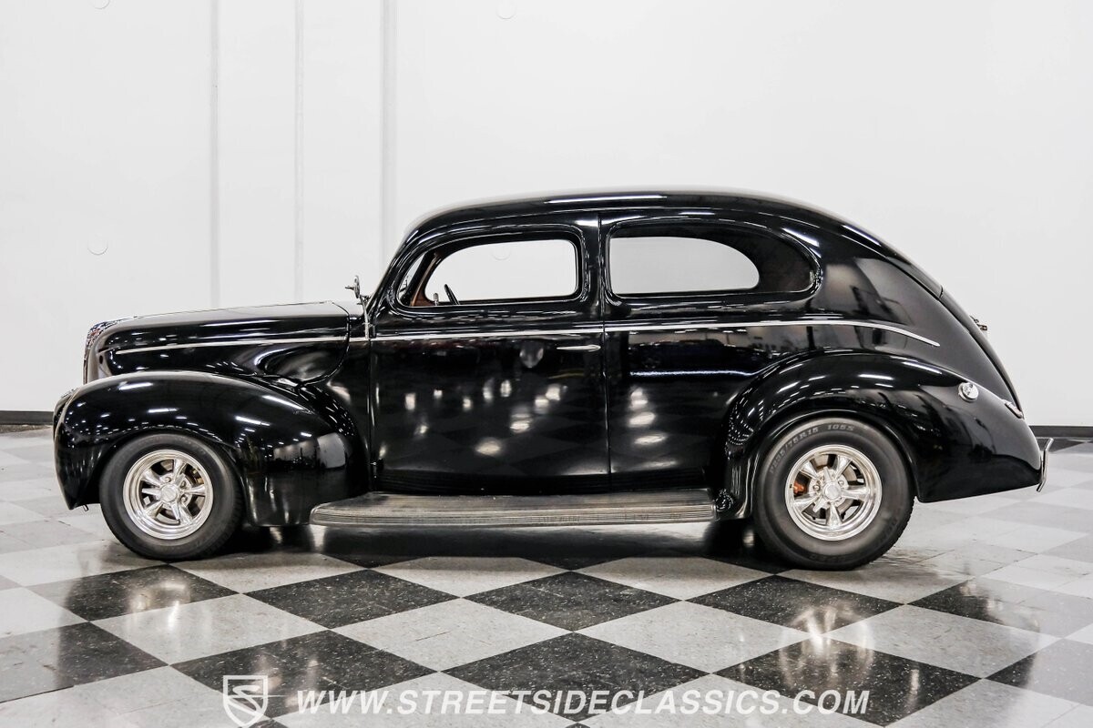 1940 Ford Tudor Sedan Streetrod - photo 7