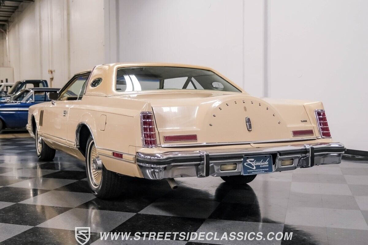1979 Lincoln Continental Mark V Cartier Edition - photo 11