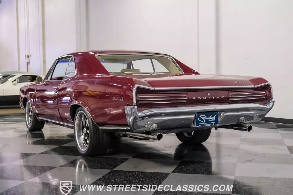 1966 Pontiac GTO - photo 12