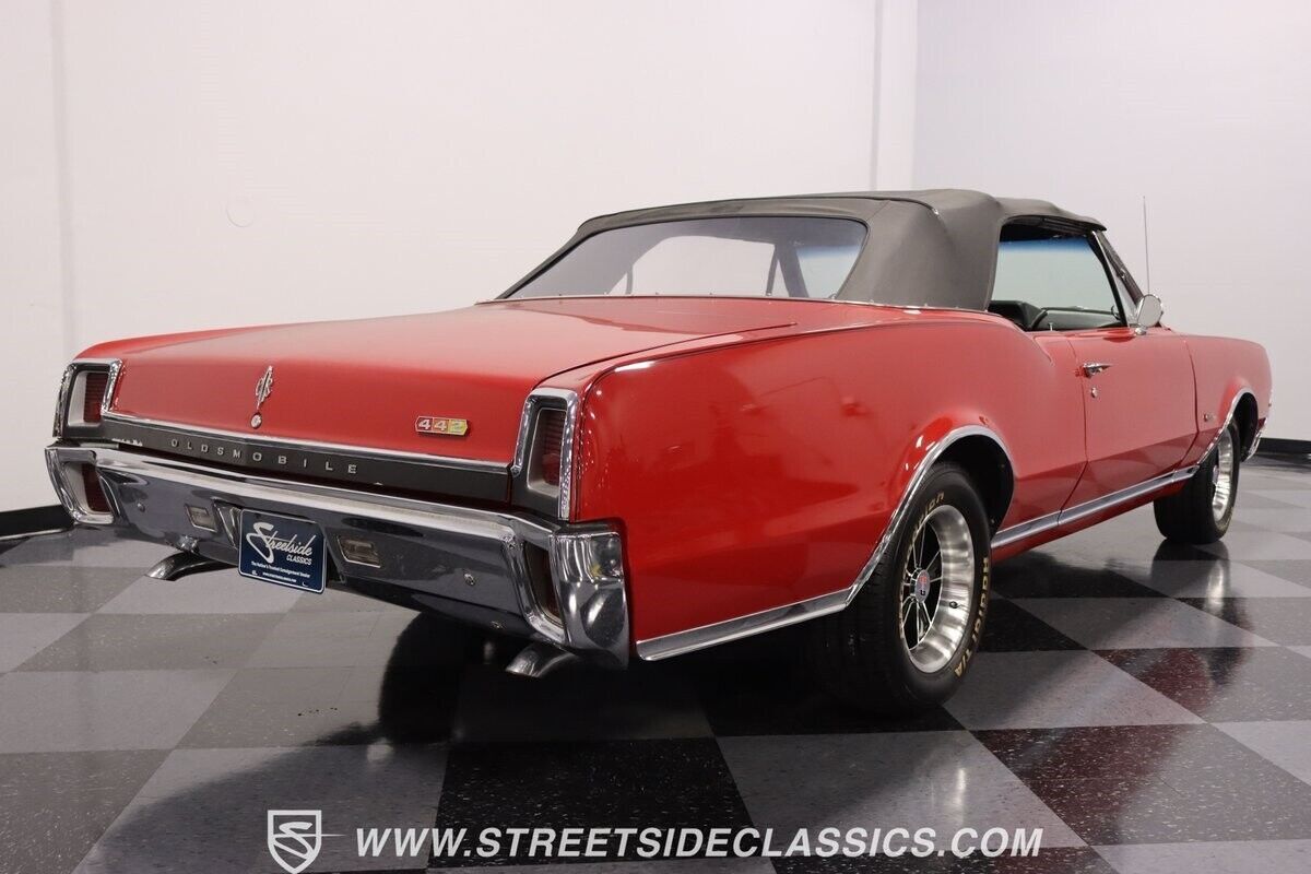 1967 Oldsmobile 442 Convertible - photo 11